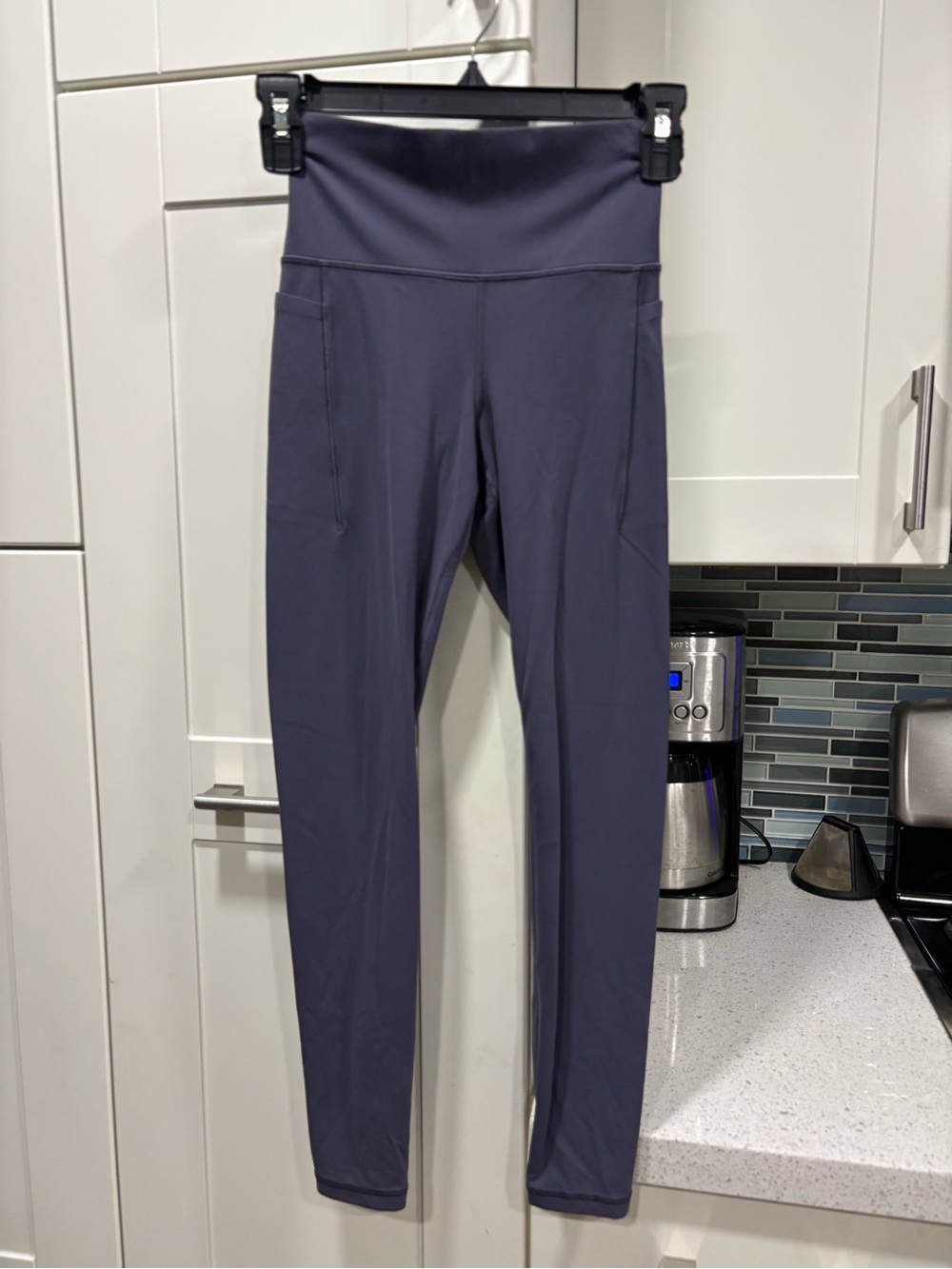 Athleta Transcend Stash Tight